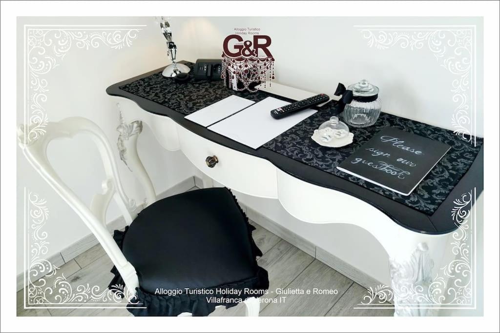 Alloggio Turistico Giulietta E Romeo - Intero Appartamento - Villafranca Di Verona, Zimmer, Holiday Rooms エクステリア 写真