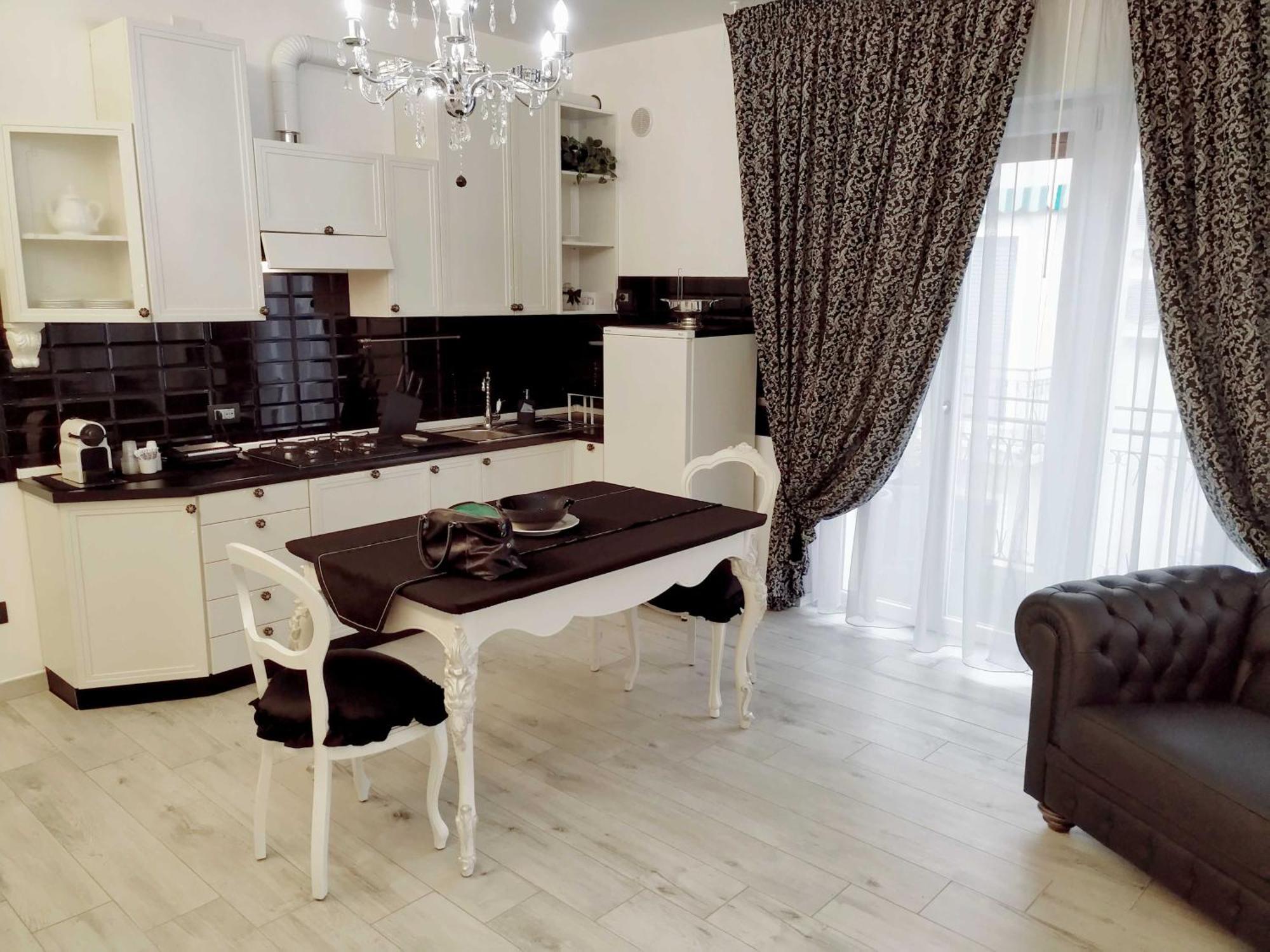Alloggio Turistico Giulietta E Romeo - Intero Appartamento - Villafranca Di Verona, Zimmer, Holiday Rooms エクステリア 写真