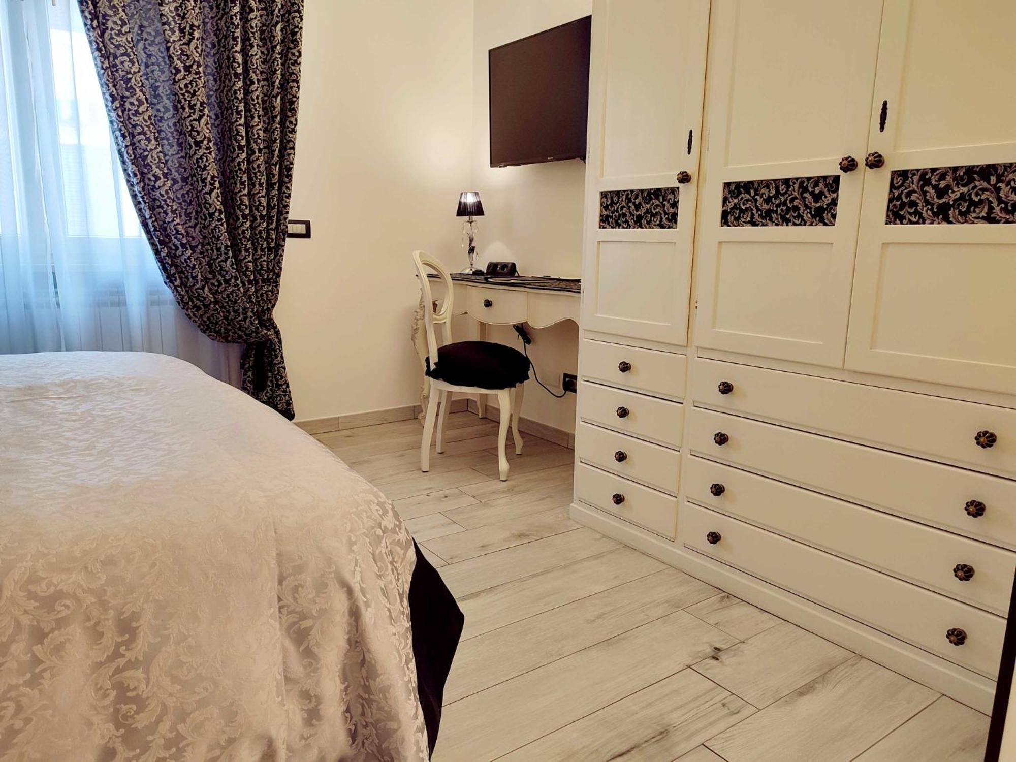 Alloggio Turistico Giulietta E Romeo - Intero Appartamento - Villafranca Di Verona, Zimmer, Holiday Rooms エクステリア 写真
