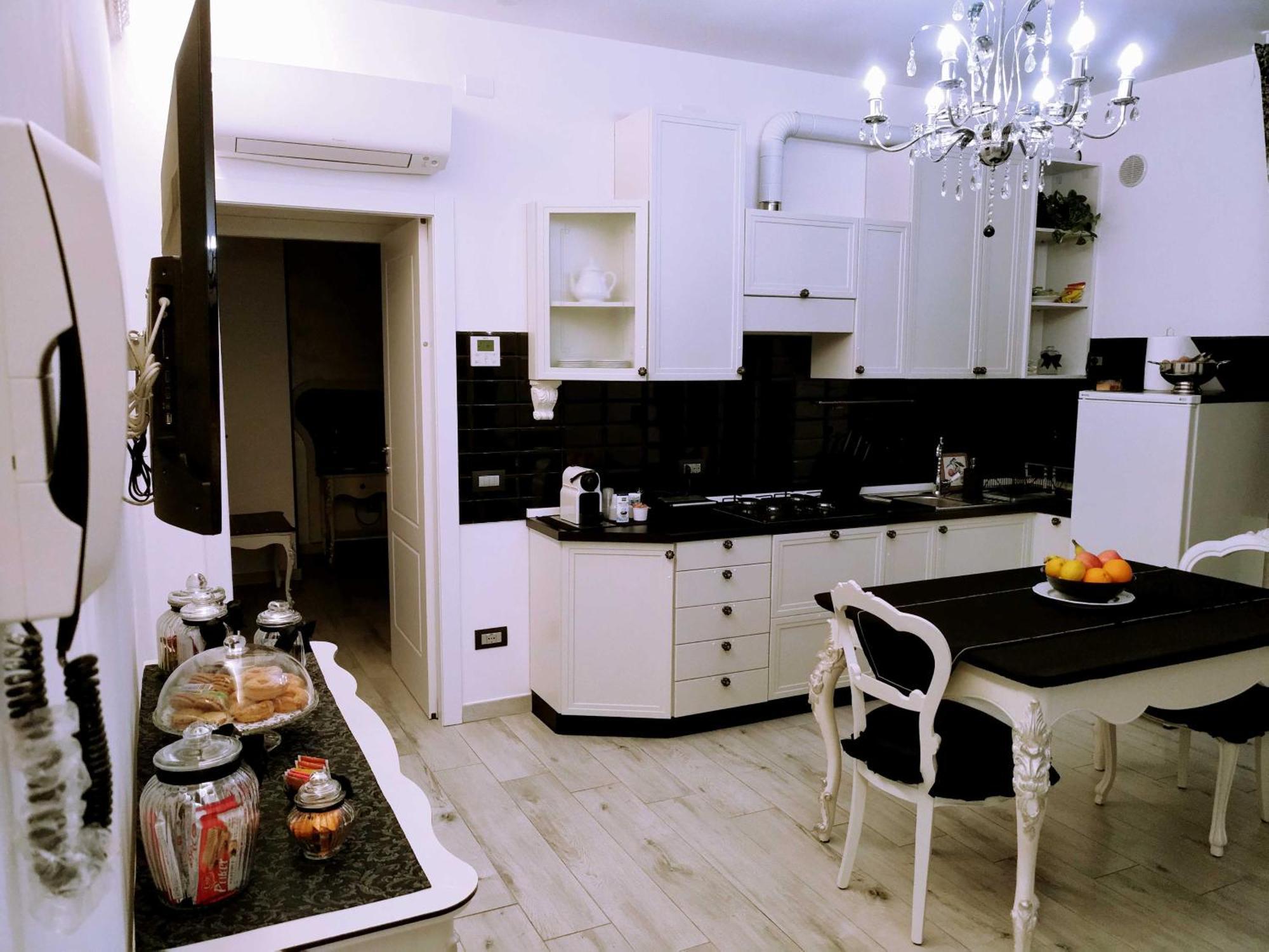 Alloggio Turistico Giulietta E Romeo - Intero Appartamento - Villafranca Di Verona, Zimmer, Holiday Rooms エクステリア 写真