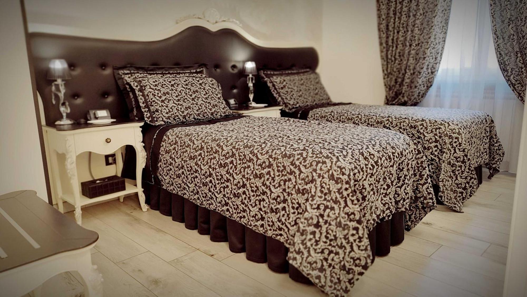 Alloggio Turistico Giulietta E Romeo - Intero Appartamento - Villafranca Di Verona, Zimmer, Holiday Rooms エクステリア 写真